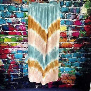 Young, Fabulous & Broke Tie Dye Rayon Casual Pants Size Medium Split Hem
